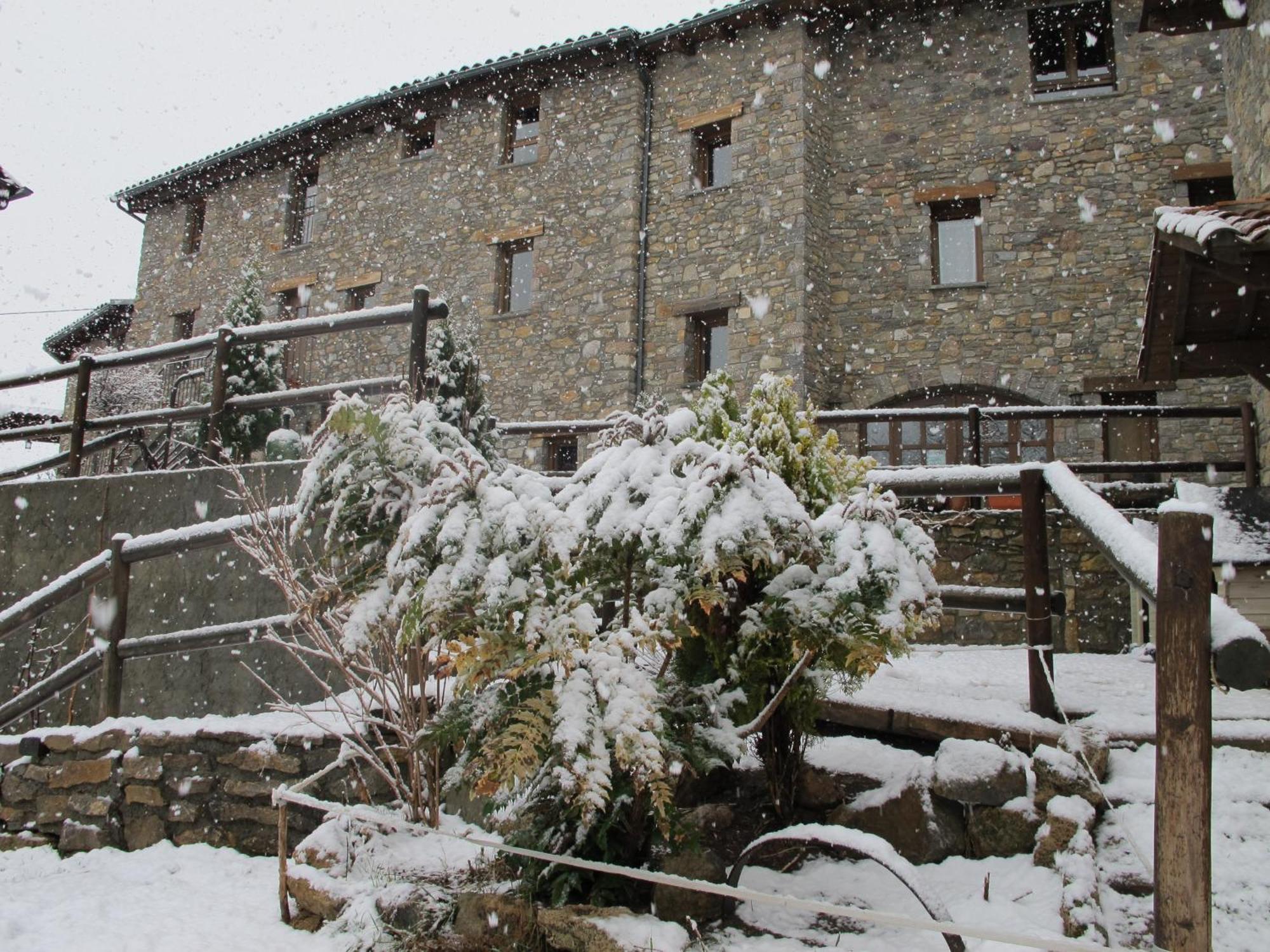 Hotel Els Torrents Bellver De Cerdanya Zewnętrze zdjęcie